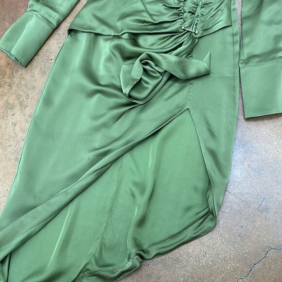 Nicholas Women's Green Josefa V-Neck Long Sleeve Midi Dress 2 - Picture 6 of 12